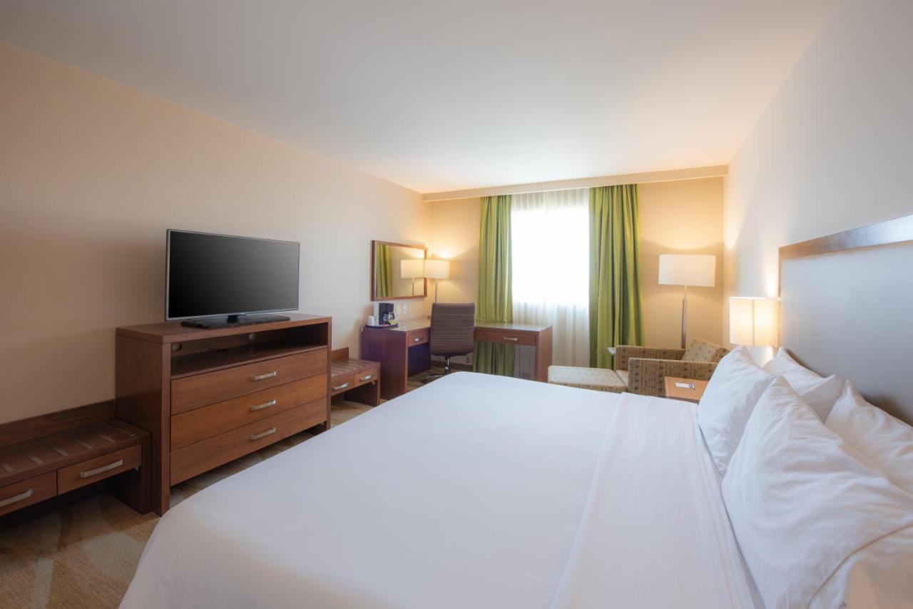 Holiday Inn Express And Suites Celaya By Ihg Extérieur photo