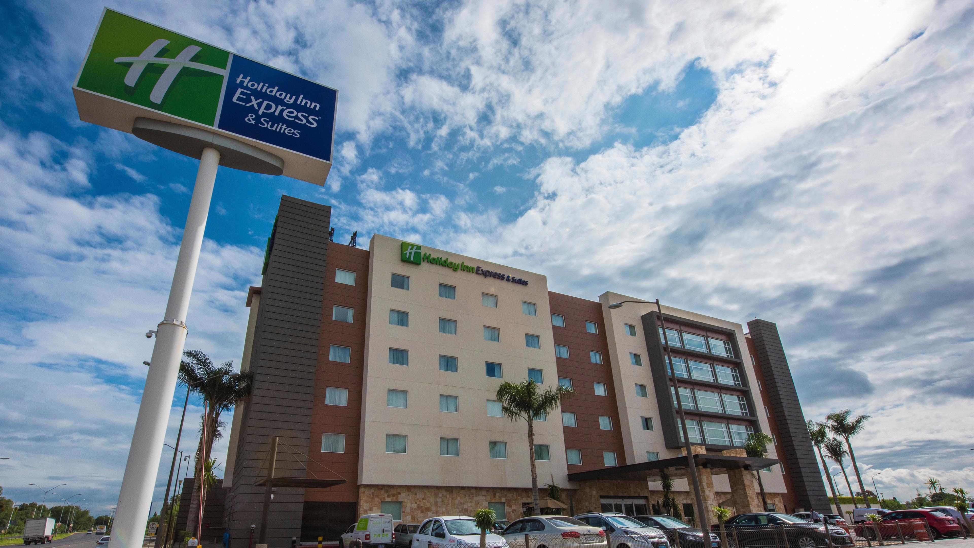 Holiday Inn Express And Suites Celaya By Ihg Extérieur photo